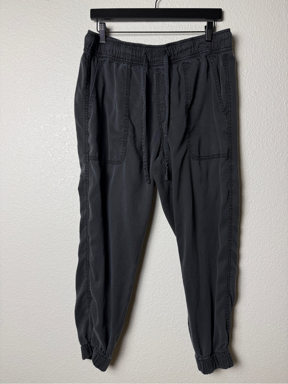 Orvis women’s charcoal grey Drawstring Jogger Pants size L